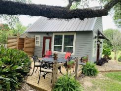 NEW!!<br>The Potters Cottage minutes from 1-49 and 1-10.