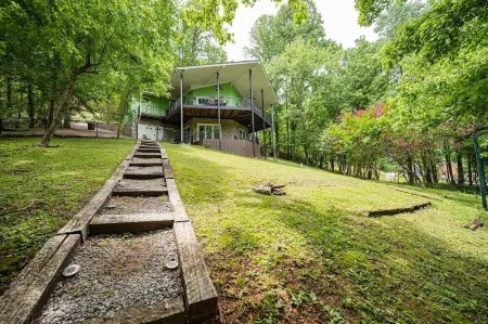 CHL Chateau-Newly added 4th Full Bath