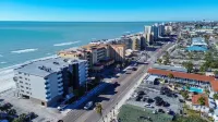 Luxury Beach Escape near John's Pass - Seaview #403
