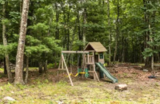 Pocono Escape with huge Pool HOT TUB,GAMEROOM,FIREPIT,near Camelback & Kalahari