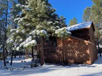 Sunriver Book Early and Save! Great, Quiet Location! 3 Bd/2 ba/Hot Tub! A/C! - Balkoner