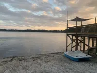 Relaxing 4/3 Lakehouse Getaway on Lake Geneva