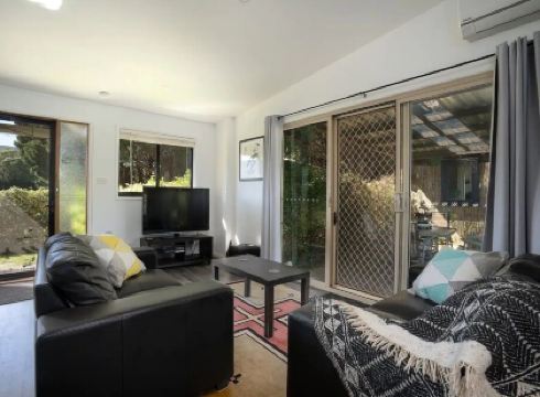 Farm "The Quarters" Foxground", Berry views