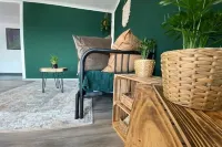 Nature Terminal Apartment - Emma Matratze & Waiputv