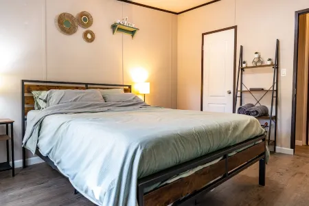 $0 Cleaning - Best for Groups and Families