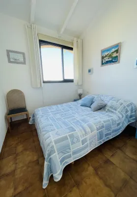 Sea view. Luxury residence in a flowered park. 3 STARS