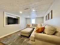 Cozy home. Newly remodeled and easy access to all that Grand Rapids has to offer Hotels in Wyoming