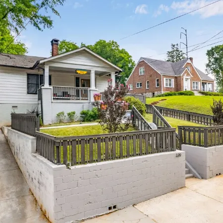 New 4 BR Bungalow Close to Everything Atlanta All 5 Star Reviews
