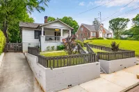 New 4 BR Bungalow Close to Everything Atlanta All 5 Star Reviews