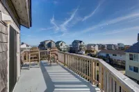 Semi-Oceanfront home with direct access to the beach!