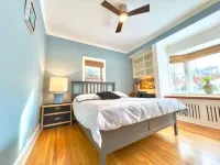 Luxury 6BR / 5FB with large Steam Sauna Retreat by Lake Bde Maka Ska.