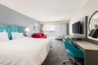 Hampton Inn Daytona Shores-Oceanfront - parking