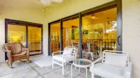 Bright and Modern 3 Bedroom 2 Bath Condo in PGA National - Pool Access (heated)