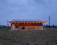 Lovely one room barndominium - The Bastrop Barndo