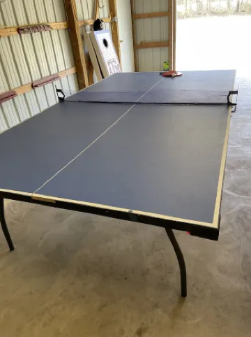 River-front home perfect for a getaway or fishing excursion. Pet-friendly!