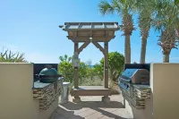 Top Notch 2 BR Luxury Indigo East Gulf Front - Owners of 1104E-1204E-1804E-1904E Hotel a Perdido Key