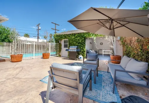 Walk to Famous Ventura Boulevard w/ Pool, Pingpong, BBQ
