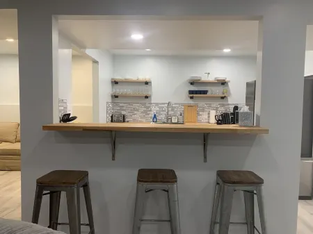 Knob Creek Guest Suite 1 mile from Brevard, NC