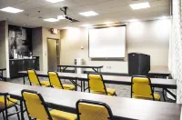 Hampton Inn & Suites Richmond/Glenside Hotels in Dumbarton