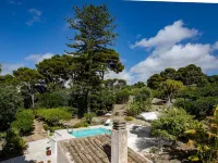 Villa Fontana with Private Pool and Ancient Botanical Park Hotels in Valderice
