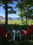 Cozy Efficiency with Beautiful Ocean Views - Homestays