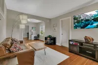 Spacious 3-bedroom with WiFi and AC in fabulous St. Cloud