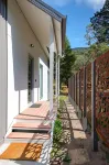 Serenity HG4: Brand New Town House with absolute NP frontage and superb views