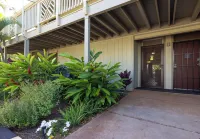 Limited Offer! Couples Getaway! Beach, Pool, Tennis, AC. Video Tour!