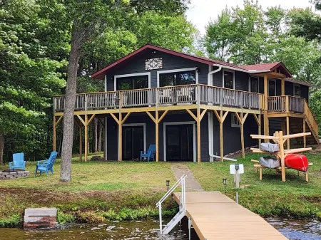 New! Million Dollar Lakefront View at Loon Landing