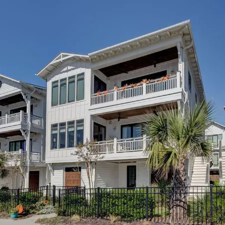 NEW Wrightsville Beach 3 Bedroom Condo, 50 Steps to Beach, Ocean Views!