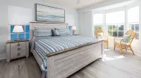 Swaying Palms Spacious Suite [Ocean Pointe 3201]