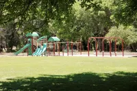 Heart of provo, 4 min to I-15, BYU, UVU, ski slopes