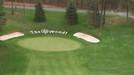 Beautiful Cottage At 'the Woods' Resort, Golf, Spa, Swimming & Resort Amenities