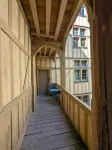 Appartement du Seizième Siècle Entièrement Rénové