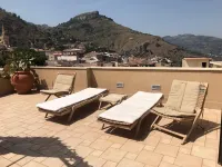 Villa Zecca, Taormina