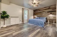 6Br ¦ 5 King Beds ¦ Bunk Room with 2 Bunks ¦ 8 Bathrooms ¦ Platinum Pool Pass!