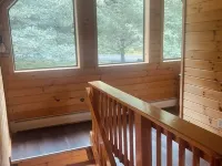 3 level cabin on Mt Mitchell golf course Hotels in South Toe