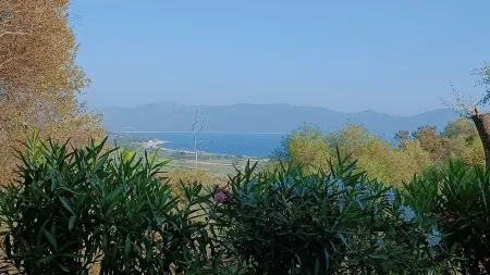 Loue Studio à Serra Di Ferro Idéal Pour 2 Personnes, Entièrement Rénové Отели в г. Серра-Ди-Ферро