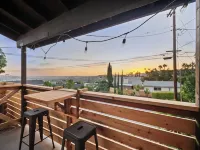 Elegant Pool Villa In Mount Helix, close to DT! Hotel a Casa de Oro-Mount Helix