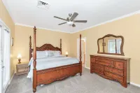 Sunset Cove on Lake Martin!