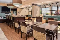 Hampton Inn Staunton - breakfast