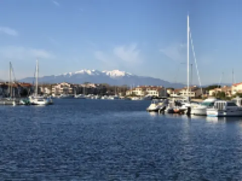 Quiet Standing, Very Large Terrace, Swimming Pool, 800 M from the Beach, Renovated in 2024