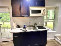 Kalia’s Mountain Momma Getaway Hotels in Kabletown