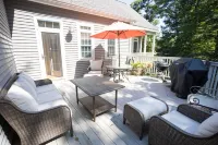 Magnificent Six Bedroom Ogunquit Estate - Pet Friendly!