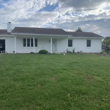 Centrally located house at Pond Meadow Place