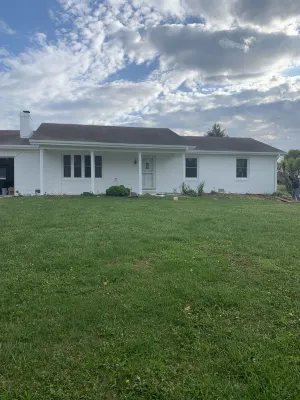 Centrally located house at Pond Meadow Place - 3-Star