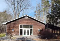 THE HIDDEN COTTAGE Private, Relaxing, Great Location, Has Everything You Need 스피드웨이 주변 호텔