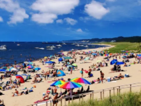 Celestial Pointe Condominium 1 Bedroom 1 Bathroom, Sleeps 4 @ Northern Lights Hotels in Douglas