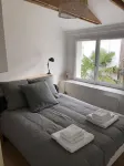 Small fisherman's cottage with terrace on the seafront Hotels in Ile-Tudy