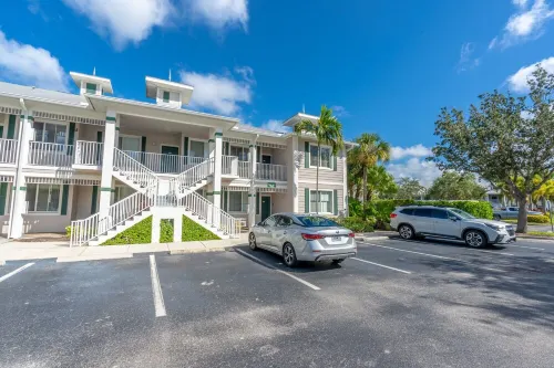 NEW Luxury 3 BR Greenlinks Condo totally remodeled!  Sleeps 8!